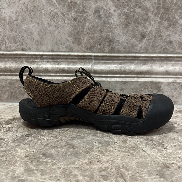 Keen Newport Sandals Brown Size 3 - Picture 5 of 11
